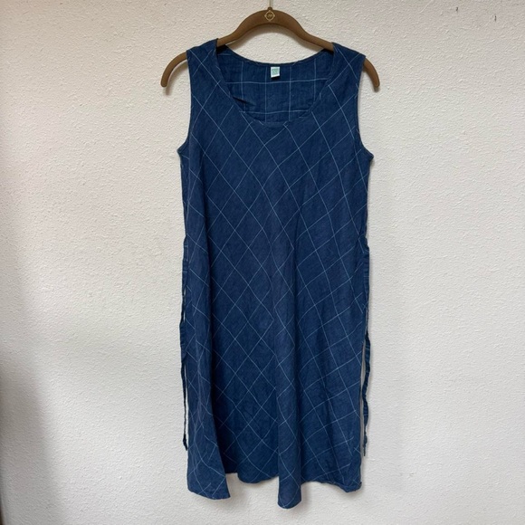 European Linen blue checkered dress with tie waist - Picture 5 of 8